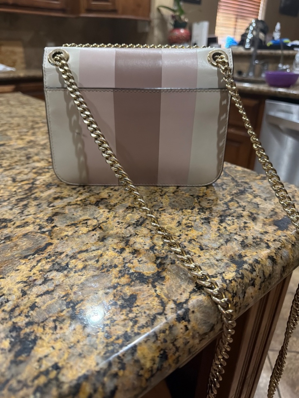 Michael Kors purse - Picture 2 of 4